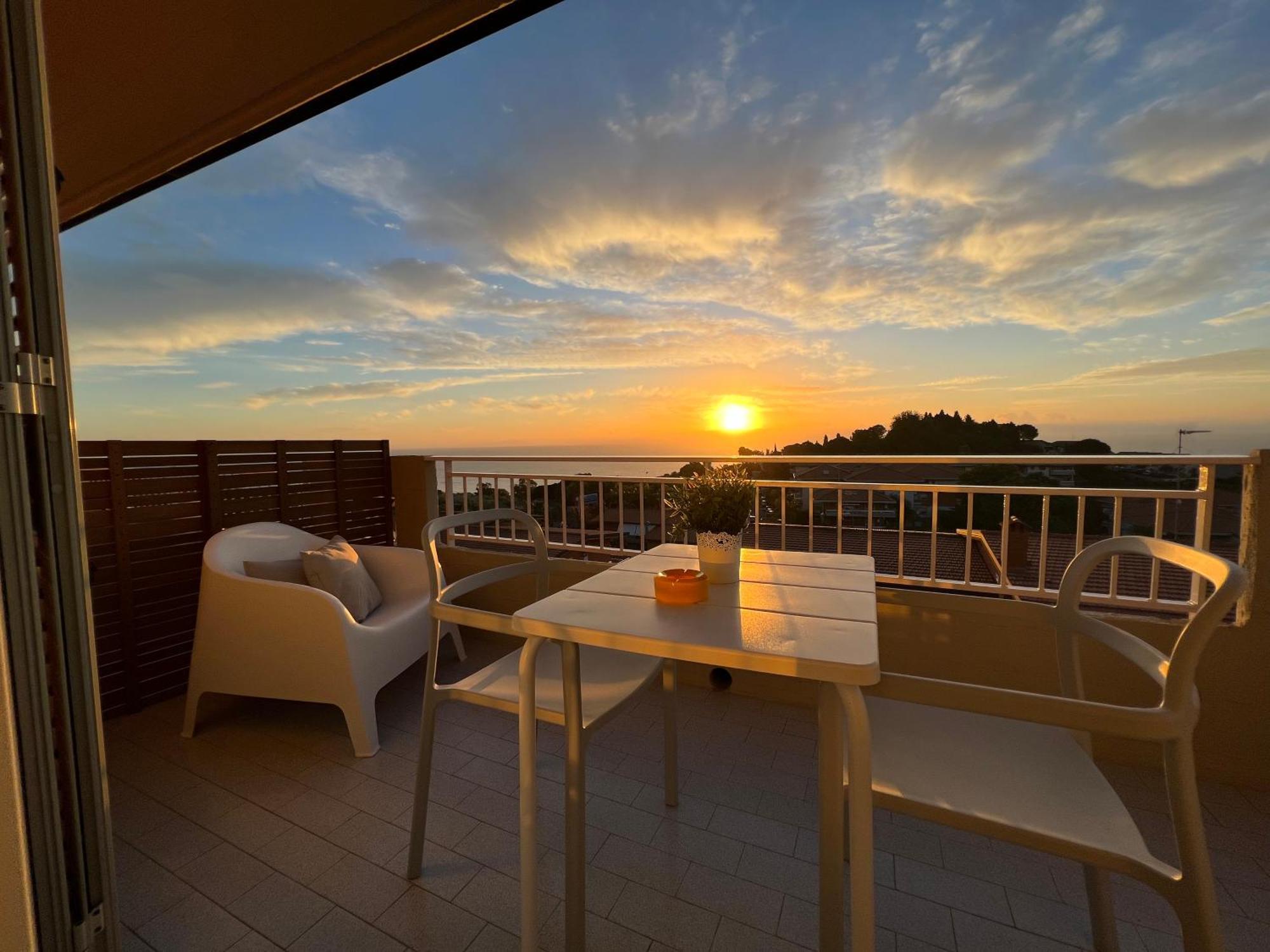 Villa Lattea Aci Trezza Quarto foto
